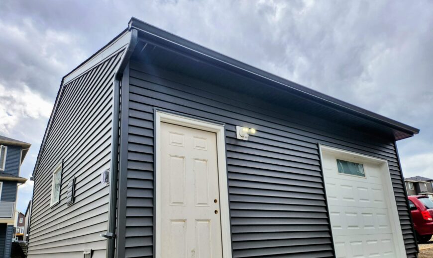 garage builder in Calgary